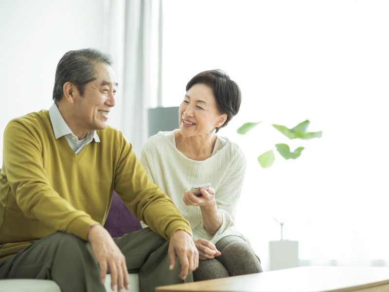 たとえ高齢になってからでも、人生に寄り添いたいパートナーがいれば結婚するのは自由。まだ先は長いのだから、ニュートラルに捉えてみては