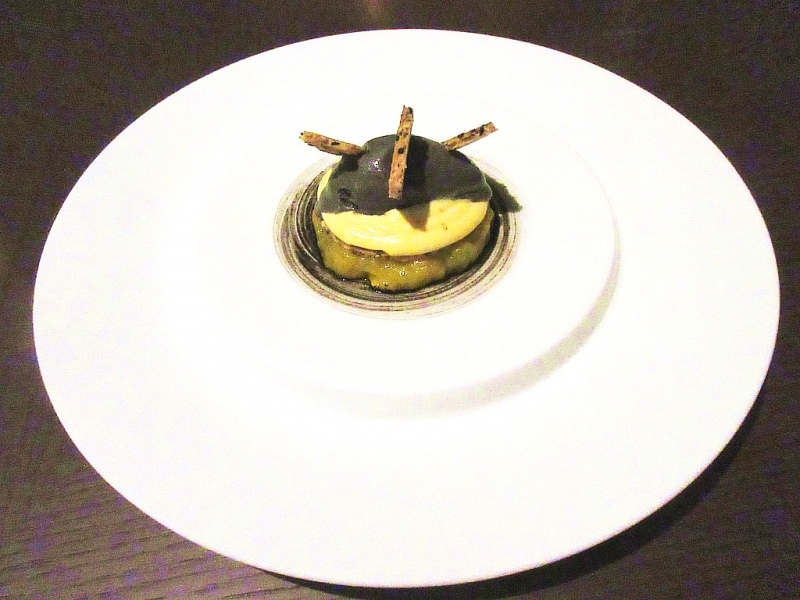 タワーズ デザート：ブラックセサミエキゾチック