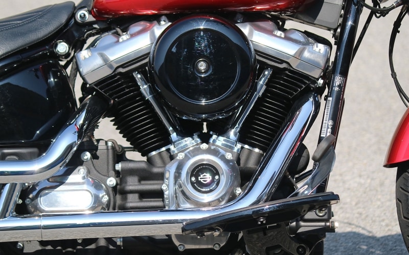 排気量1,745ccを誇る新型Vツインエンジン「ミルウォーキーエイト」