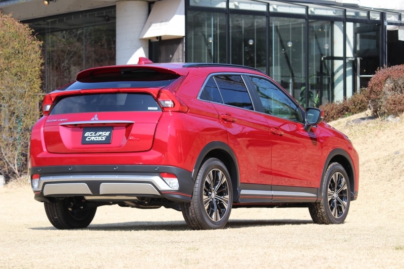三菱自動車エクリプスクロス