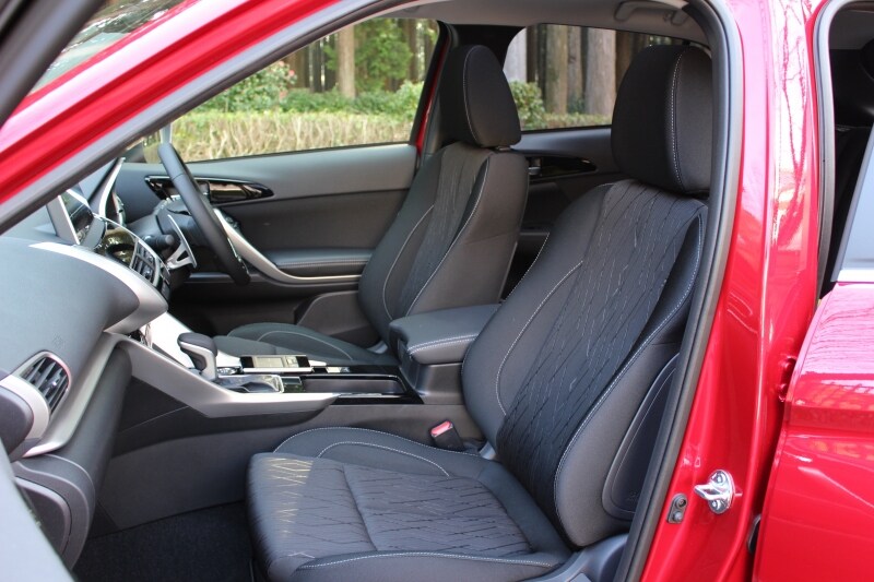 三菱自動車エクリプスクロス