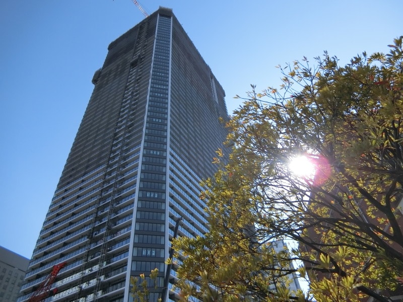 建設中の「ザ・タワー 横浜北仲」