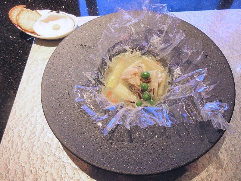 浜木綿 蛤 メバル ホワイトアスパラガスのカルタファタ包み