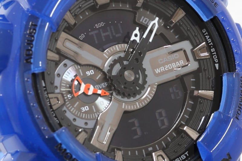 「GA-110CR-2AJF」¥16,000(税抜)