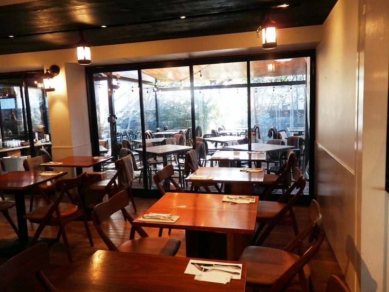 ガーデンハウスレストランの店内