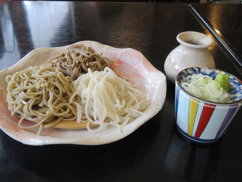 みやび庵の三種蕎麦きり