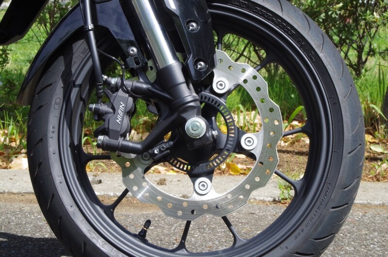 CB125Rフロントブレーキ