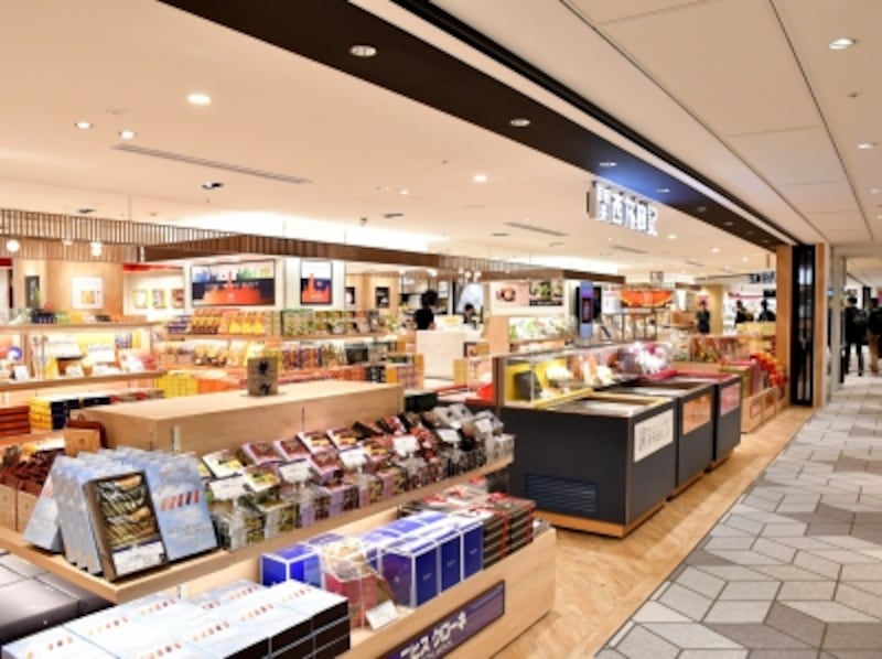 伊丹空港がリニューアル 新店舗やお土産を厳選紹介 飛行機の旅 All About