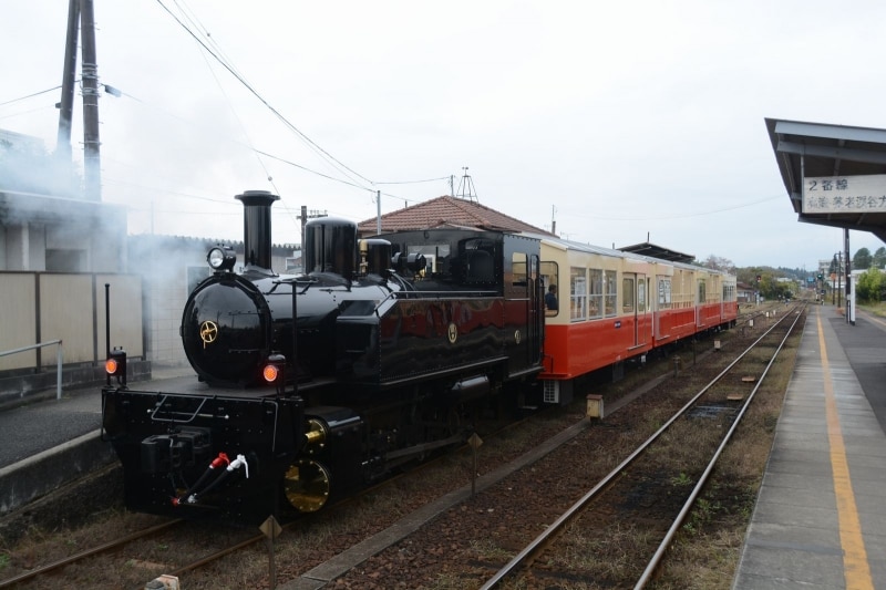 里山トロッコ列車