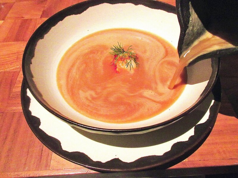 アンダーズ 東京 ロブスタービスク ロブスターのポーチ ルイユソース