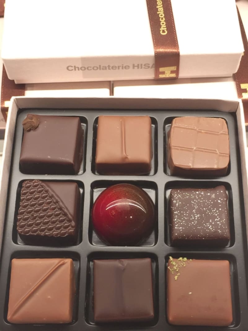 「ショコラトリー ヒサシ」のボンボンショコラ「HISASHI SELECTION B」（税込3,240円）