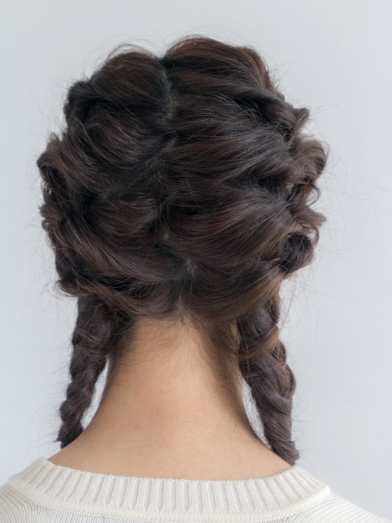 ライブ髪型・フィッシュボーンヘアアレンジ