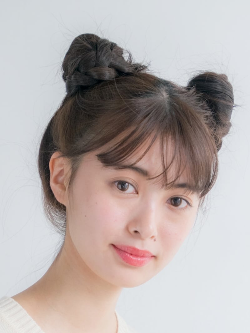 結び目を隠すように巻きつける