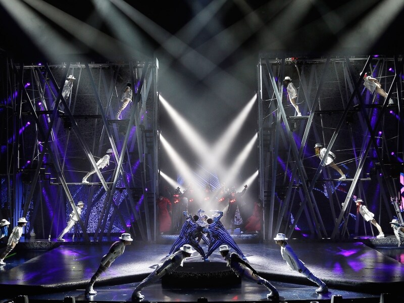 マイケル・ジャクソンのONEは、ファンじゃなくてもすごく楽しめるステージ （C）Smooth Criminal