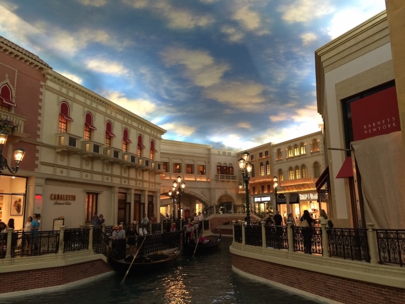 時間がなくてもベネチアンの外観＆内装は必見！