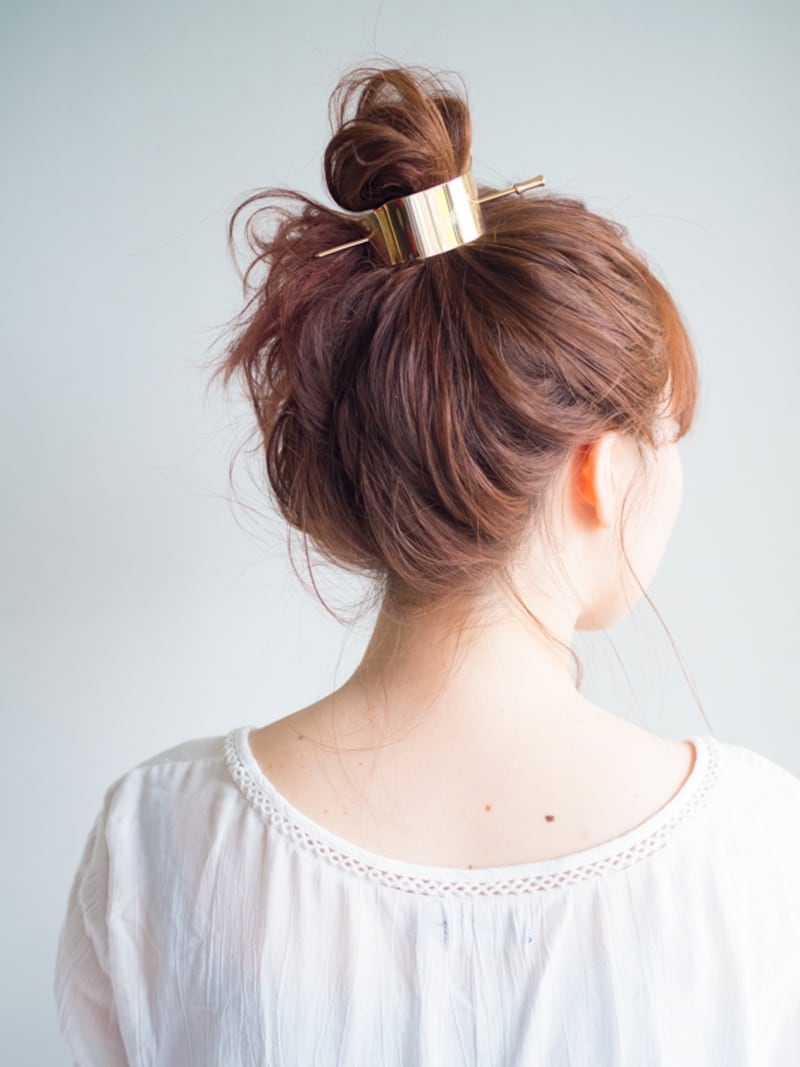 高め位置のお団子ヘア