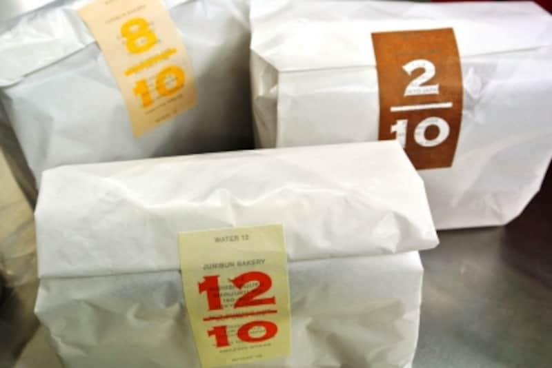 食パンは国産小麦の特徴を生かした3種類