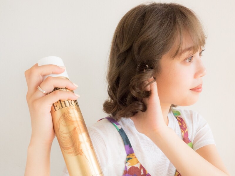 雨に負けない巻き髪の作り方・ヘアアイロンの使い方