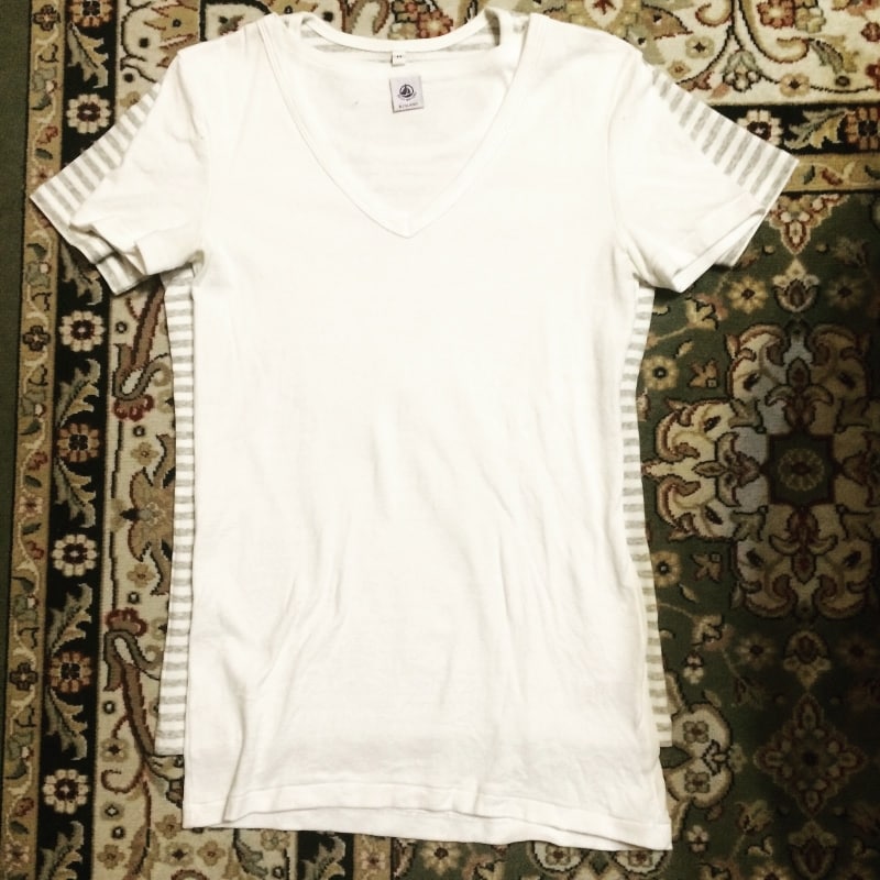 プチバトーのTシャツと無印良品のTシャツ比較