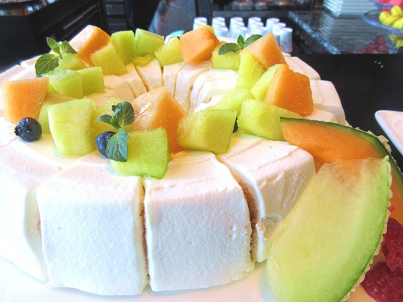 AWA LOUNGE シフォンケーキ