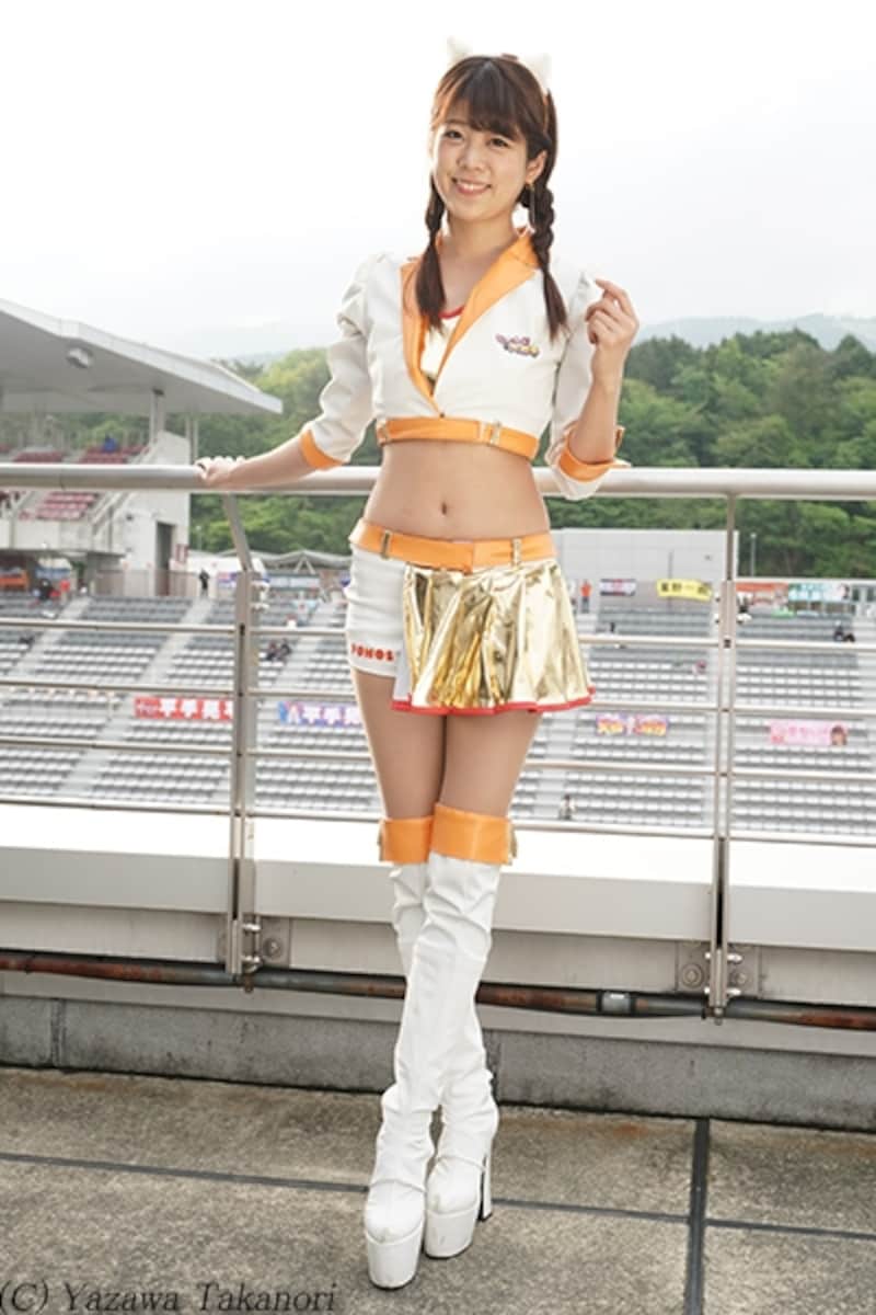 村上麻莉奈／にゃんこ大戦争ガールズ