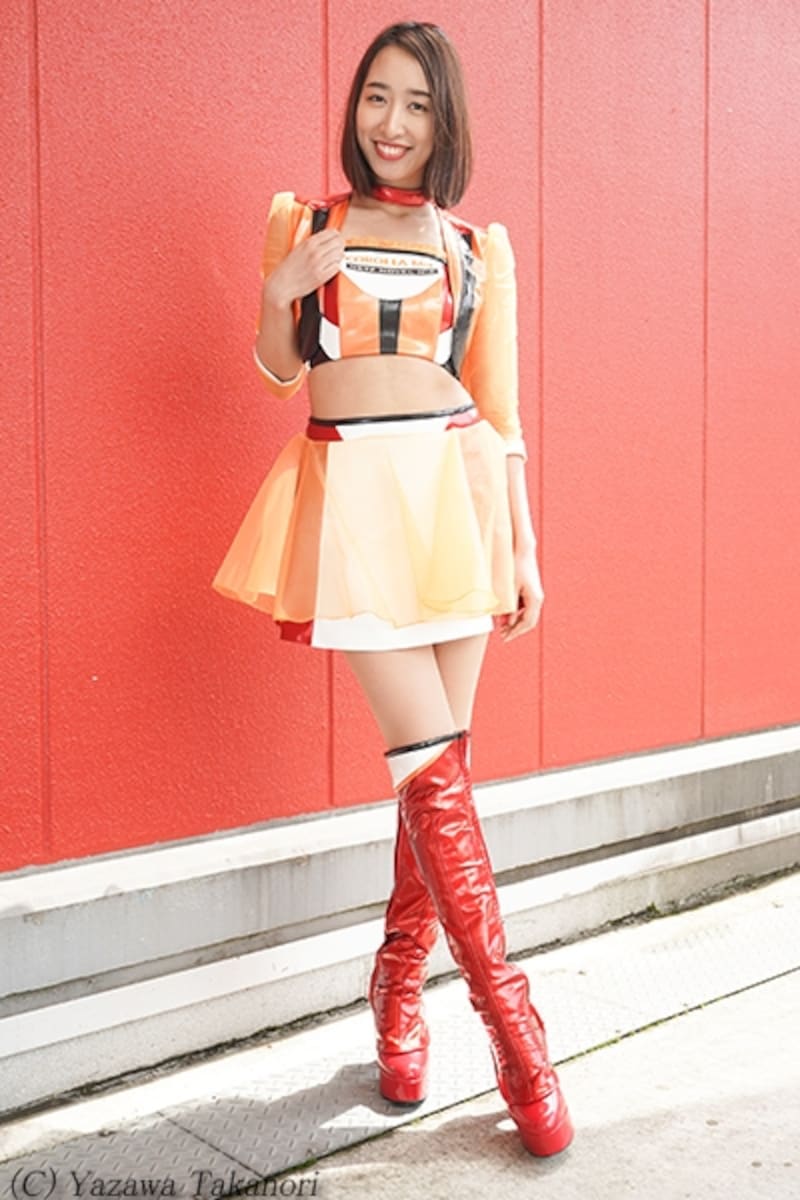 奈良あゆみ／apr hybrid victoria (30号車)