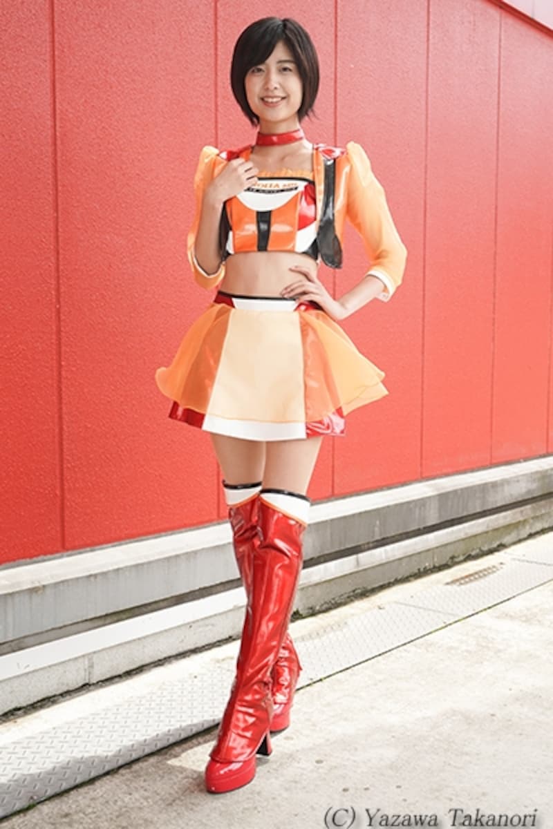 陽菜みなみ／apr hybrid victoria (30号車)