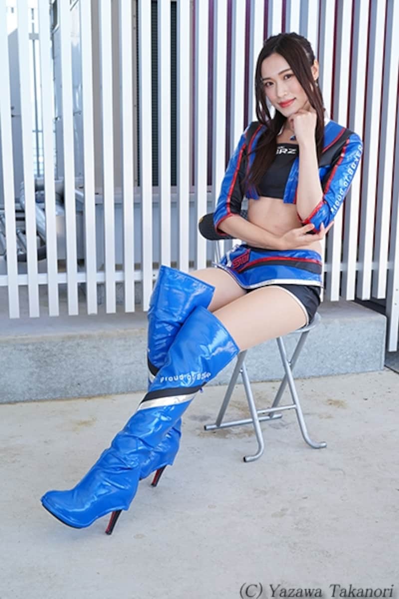 綾瀬まお／SUBARU BRZ GT GALS BREEZE