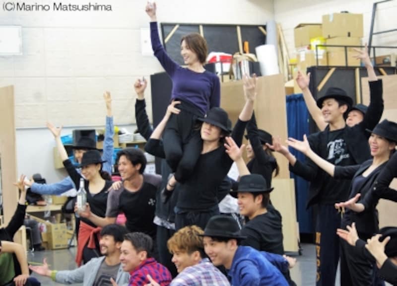 『ウーマン・オブ・ザ・イヤー』公開稽古より。(C)Marino Matsushima