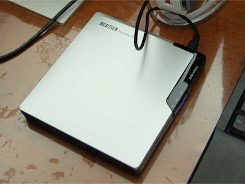 DVDドライブ