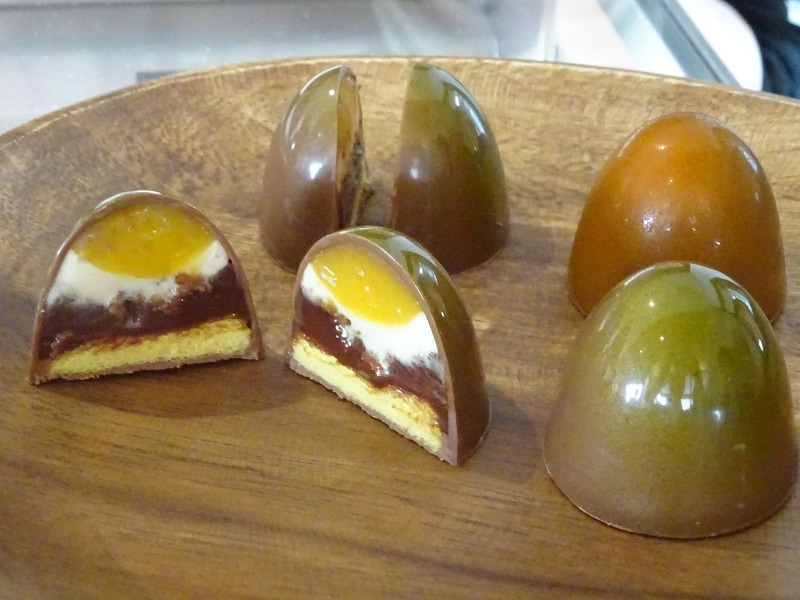 「ラ・リヴィエ・ドゥ・サーブル」のスペシャルボンボンショコラ「イグレック」(1個入箱ギフト税別500円、4個入箱ギフト税別1,850円)