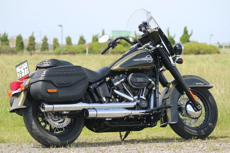 ハーレーダビッドソン FLHCS ヘリテイジソフテイル（2018年モデル）
