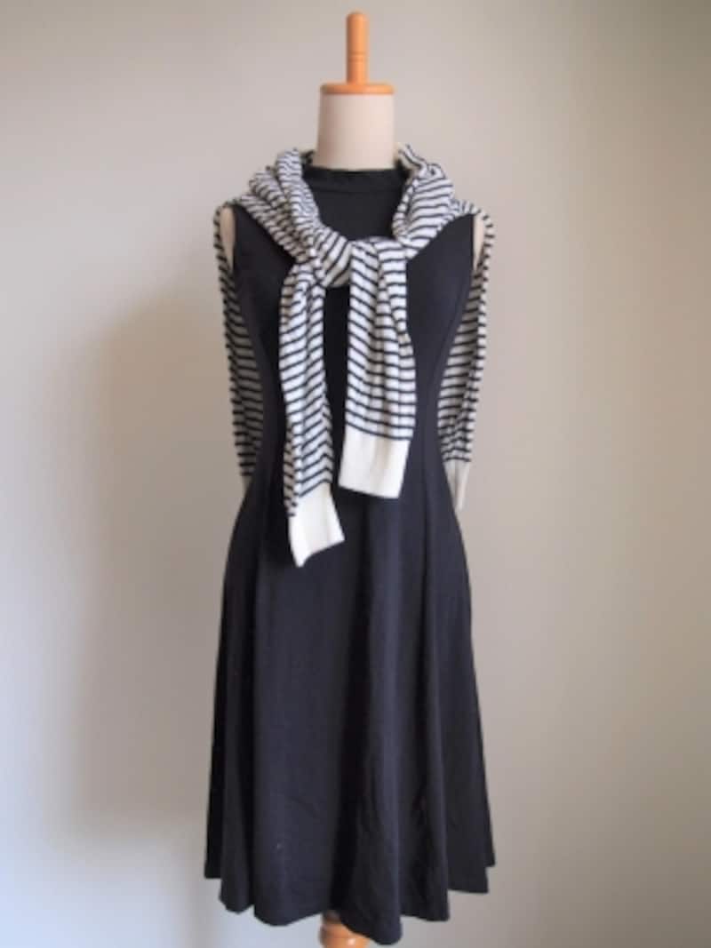 アクセントを足す時も、若い甘めディテールは避けて