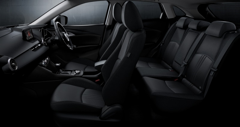 新型CX-3内装画像