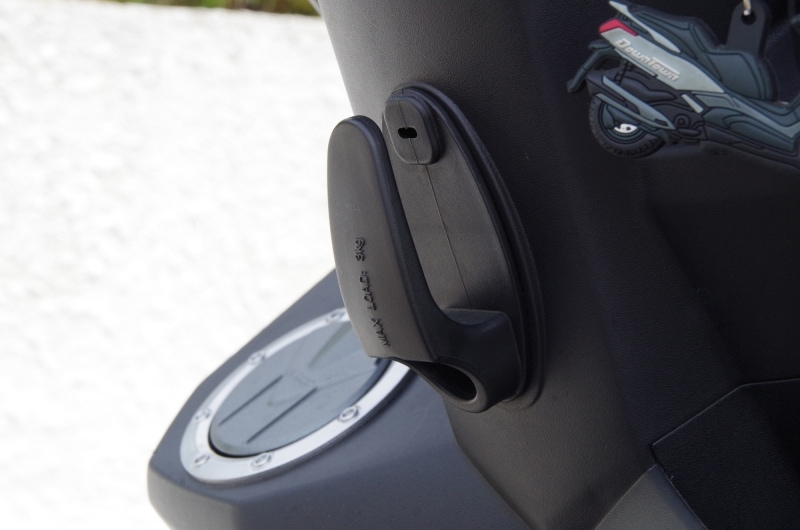 コンビニフックの耐荷重はなんと3kg