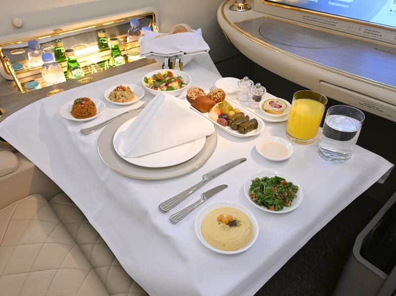 ek-first-class