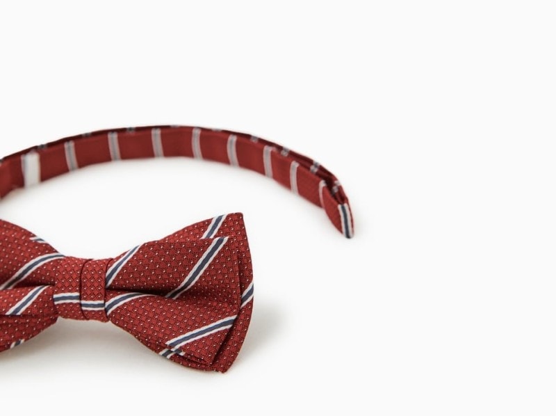 ZARA キッズ ボーイ ストライプ蝶ネクタイ