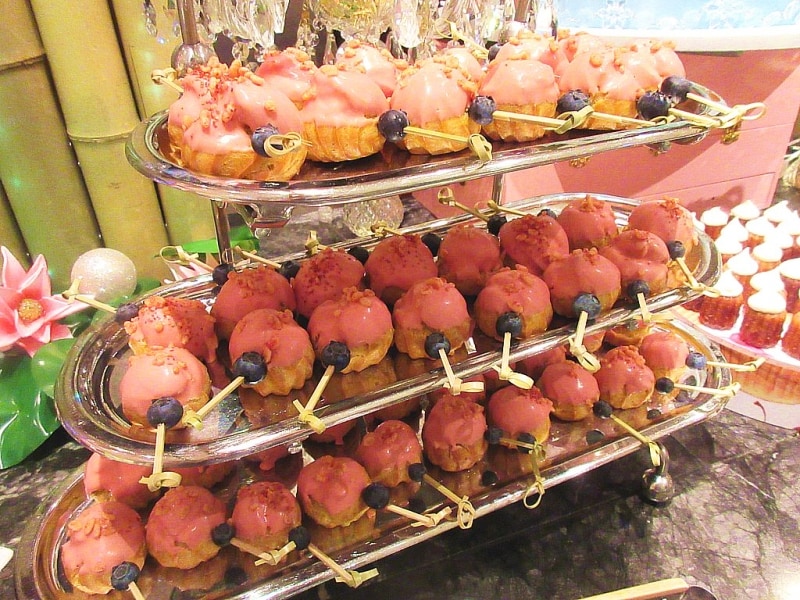 マーブルラウンジ かんざし風シュークリーム