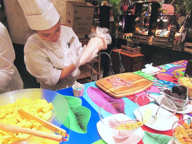 マーブルラウンジ マカロン・ステーション