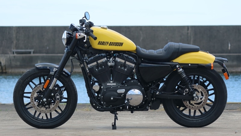 ハーレーダビッドソン スポーツスターXL1200CXロードスター(2018モデル)レフトビュー