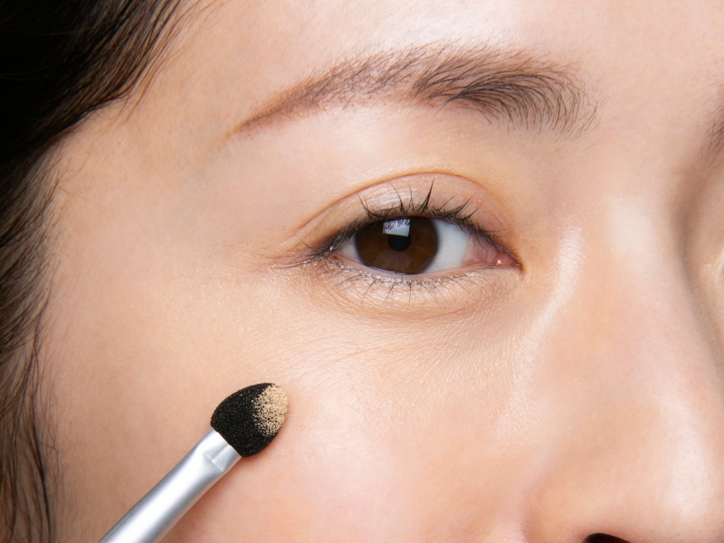 普段使っているパウダーファンデをスポット利用!