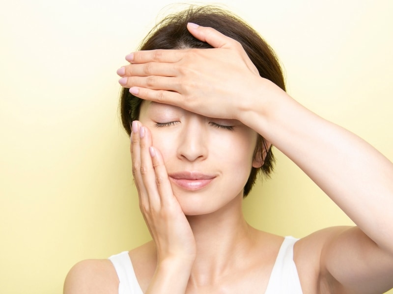 手のひらを使ってしっかりハンドプレス