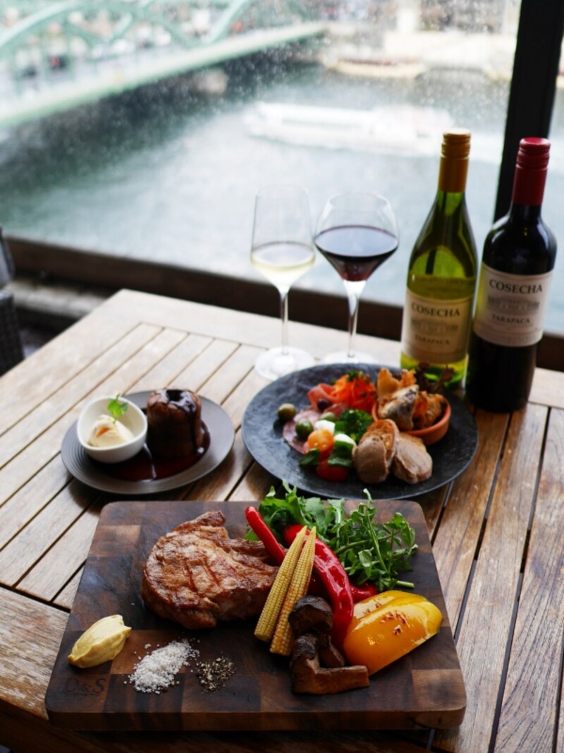 「優美豚肩ロースグリル」は、肉の旨みがあって絶品!