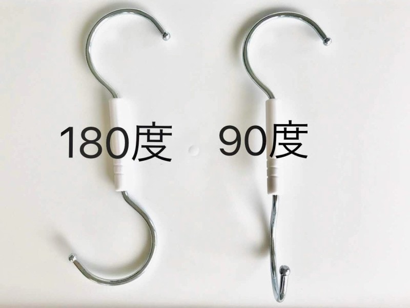 クローゼット収納おすすめグッズ：回転式フック