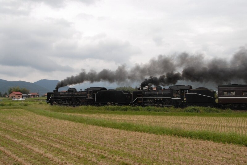 C57とC56重連「SLやまぐち号」