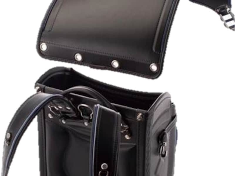 かぶせは工具なしで簡単に外せ、替えのかぶせを取り付けられます。「昨日と色が違わない?」なんてお友達も驚きそうですね