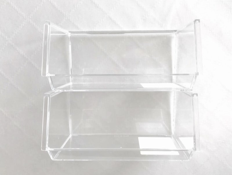 セリアのおすすめ収納グッズ:重ねて使用できる、セリアのスタッキングコンテナ(ワイド)