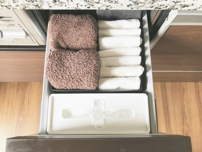 セリアのおすすめ収納グッズ:キッチンの引き出し内をスッキリと整える