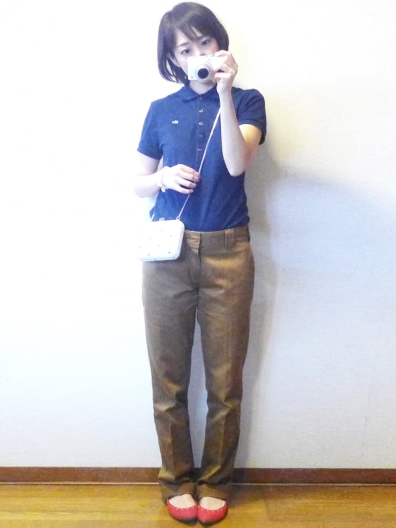 ５つボタンポロシャツ