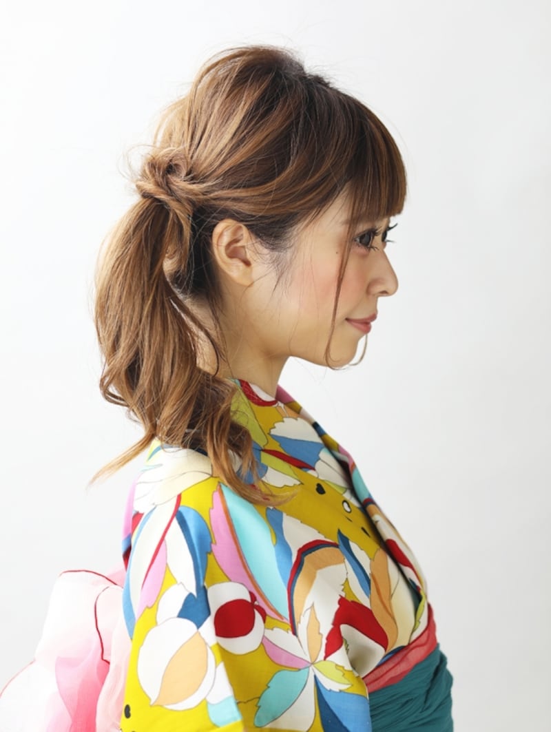 【ロング浴衣】サイドポニーテールの簡単ヘアアレンジ